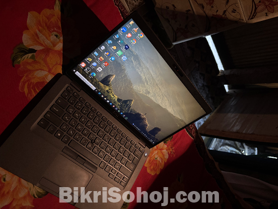 Dell Latitude 5400 core i5 8th gen